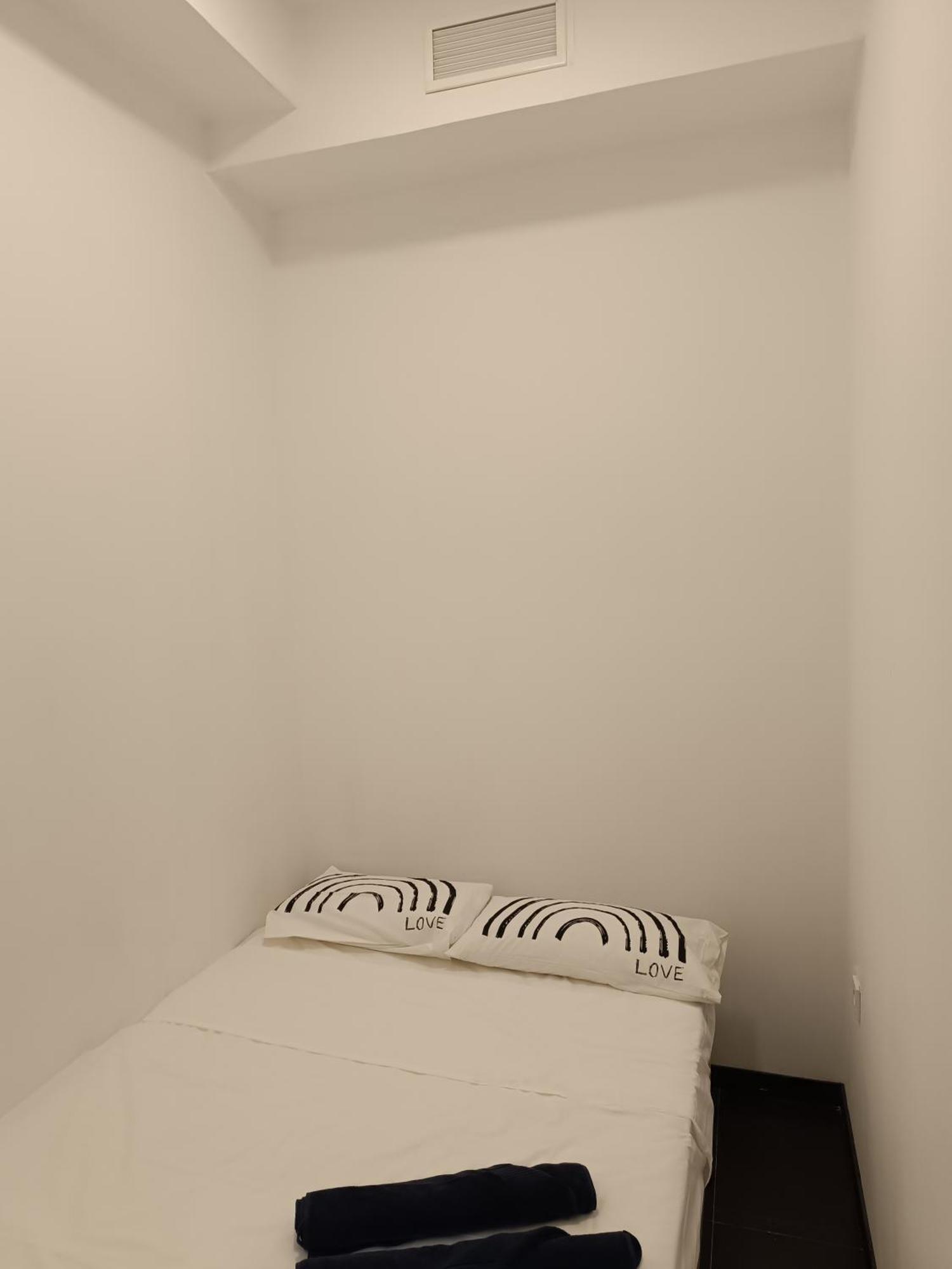 Family Delux Center Apartment Madrid Bagian luar foto